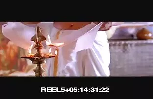 XXX રસદાર fucked એક સેક્સી છોકરી તેના caboose