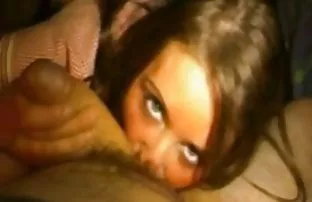 XXX શ્યામ પળિયાવાળું છોકરી હાર્ડ fucked ભોસ ચુત