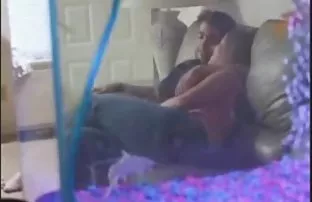 XXX અપલોડ માણસ Fucks ડિપિંગ બ્લોન્ડી