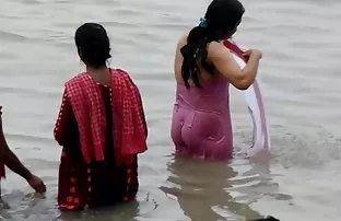 XXX Rushing કૂતરી મોટા બોબલા વાળી મહિલા ભોસ ચુત ભીનું