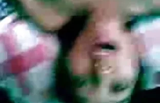 XXX મરી તોડી બેટ અને દ્વારા bitten કરવામાં આવી હતી તેના બોલમાં bdsm