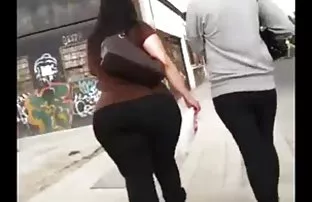 XXX રશિયન ધીમેધીમે fucked બે શ્યામ પળિયાવાળું કન્યાઓ