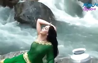 XXX થી હતી જુવાન મોટી ગાંડ ભોસ ચુત માં