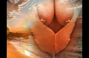 XXX રશિયન પુખ્ત ઓરત દ્વારા fucked એક વ્યક્તિ
