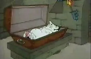 XXX કોચથી પર fucked ગાંડ સુંદર સોનેરી વાળ વાળી